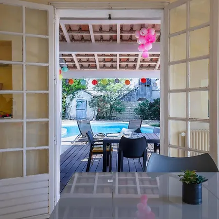 Homestay Lumineuse Avec Piscine