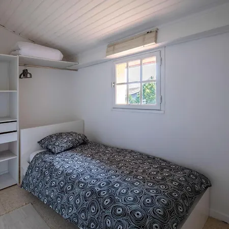 Homestay Lumineuse Avec Piscine Saint-Georges-d'Orques